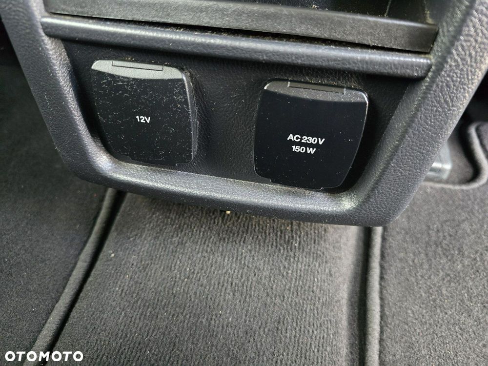 Ford S-Max - 21