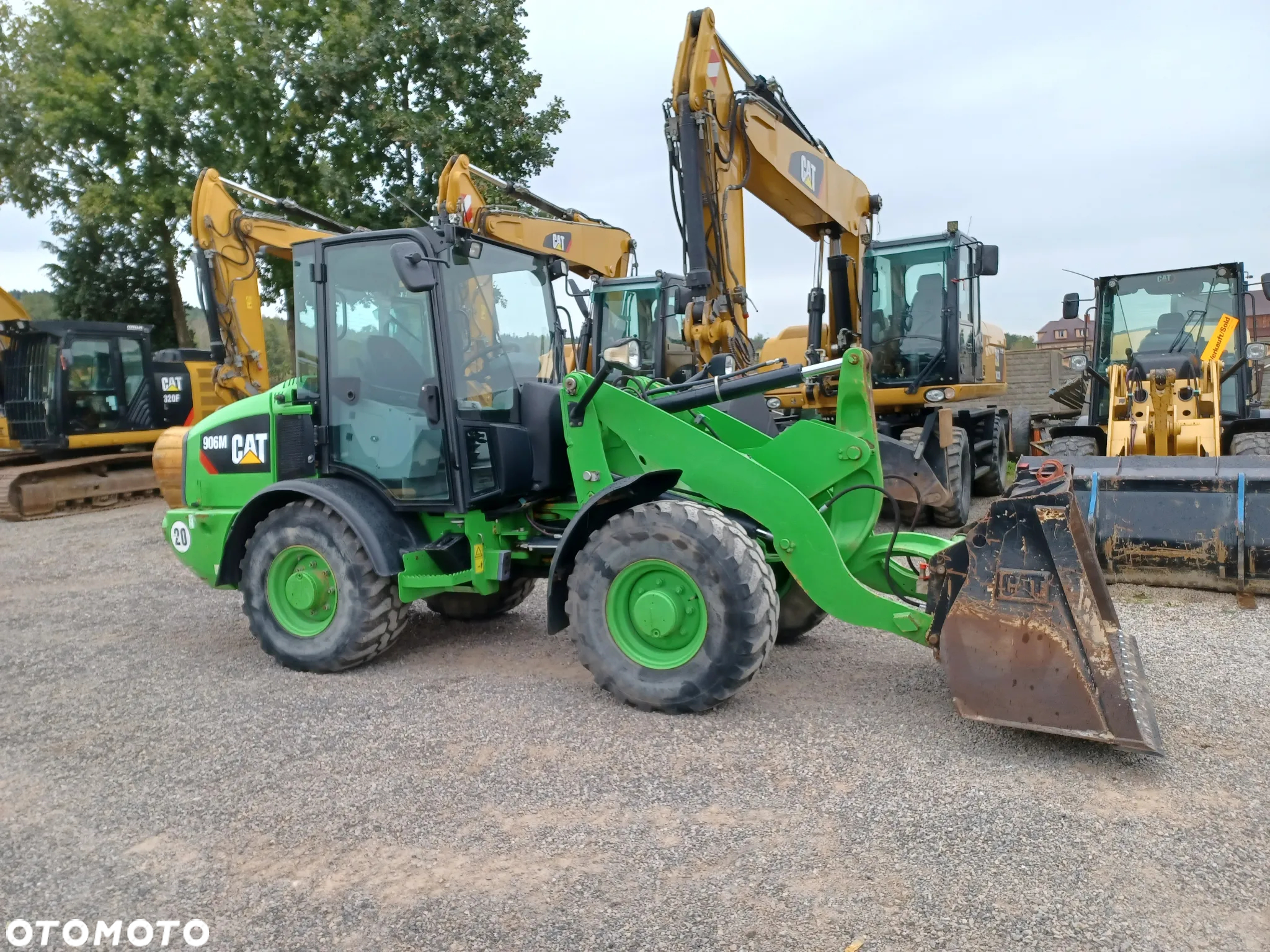 Caterpillar CAT 906 M - 9