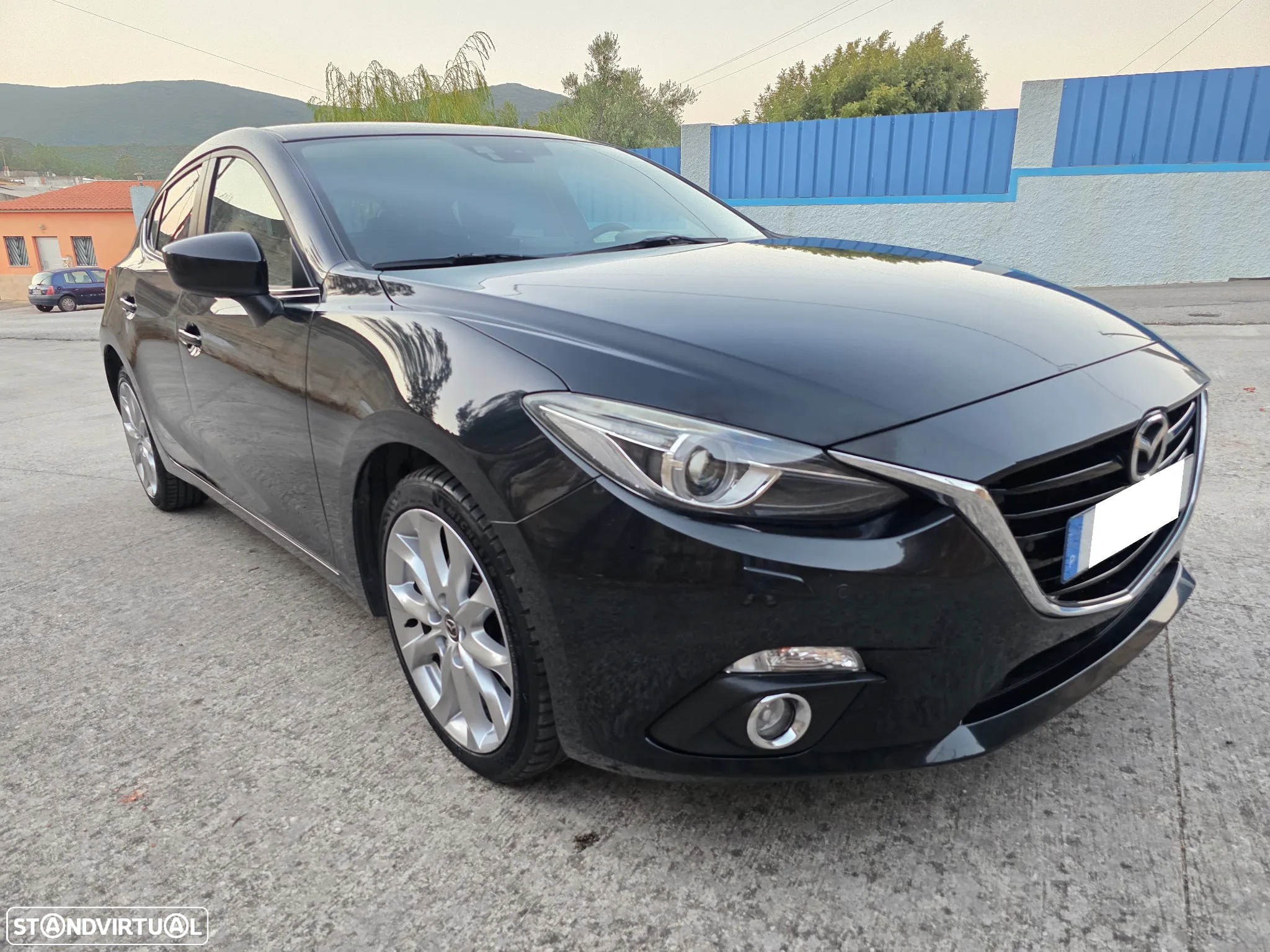 Mazda 3 1.5 Sky-D Excellence Pack HT Navi - 10