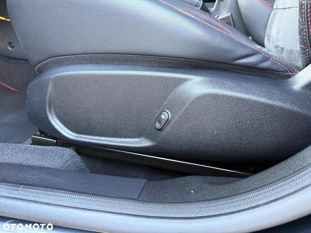 Ford Mondeo 2.0 TDCi Titanium S - 24