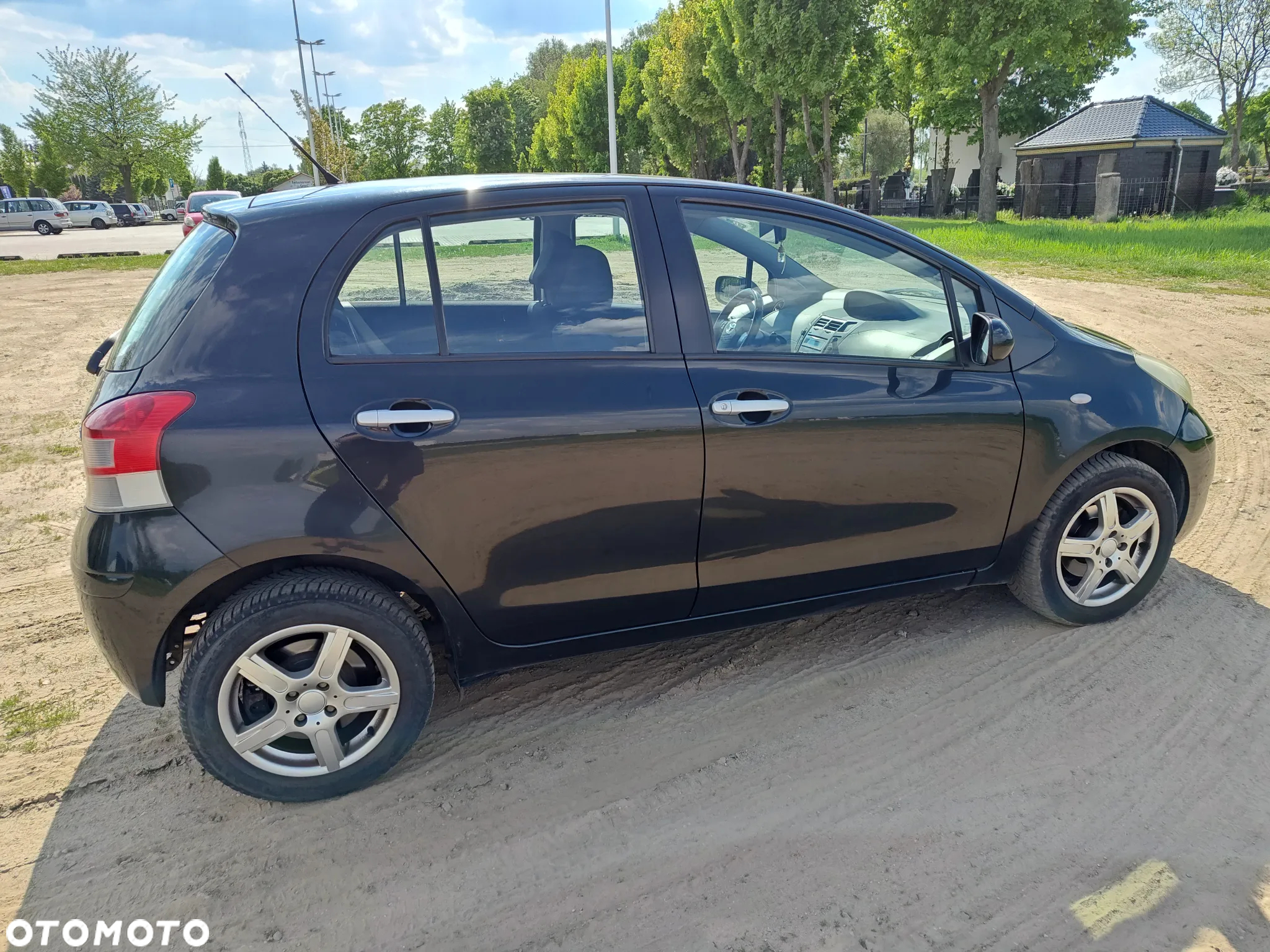 Toyota Yaris - 6