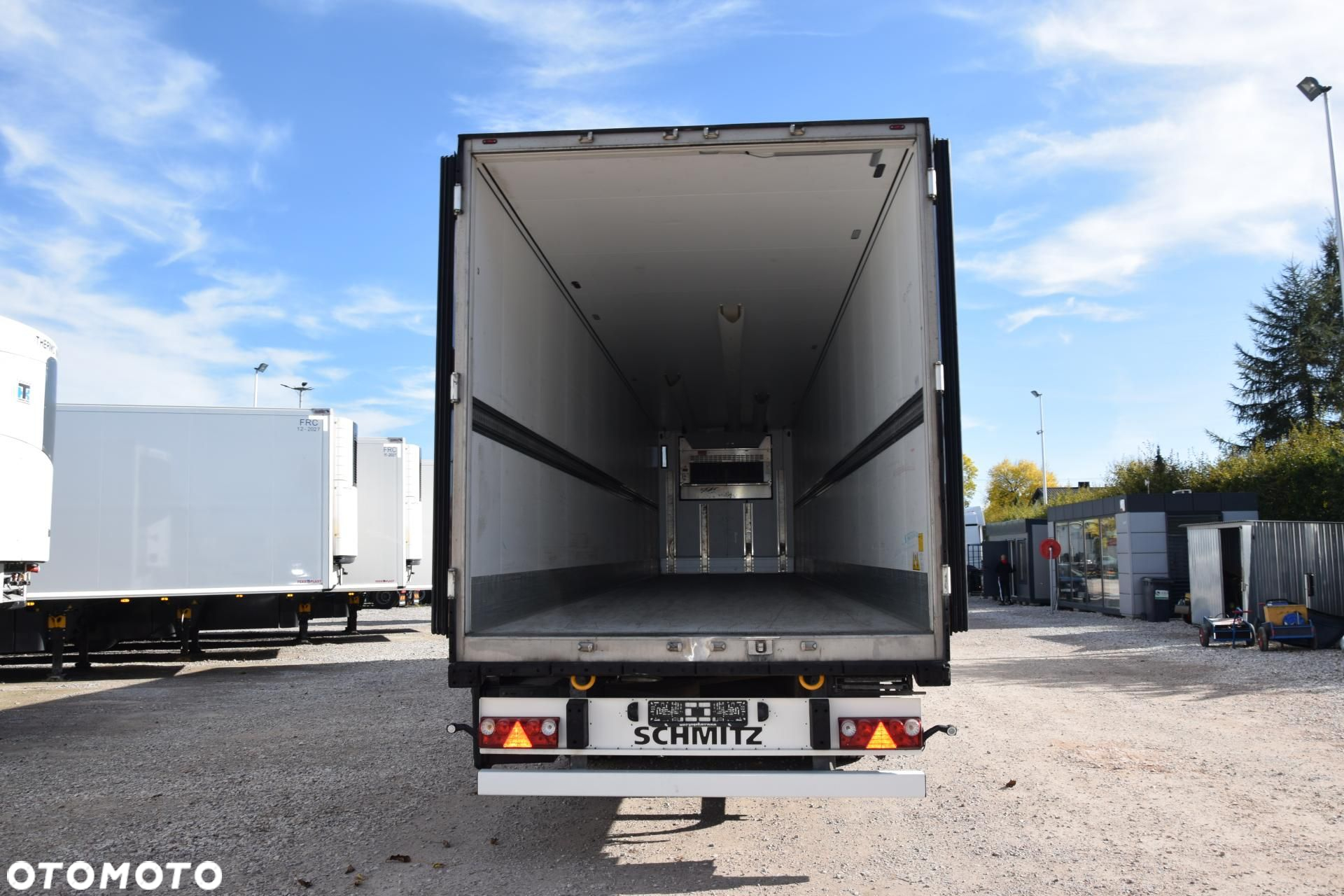 Schmitz Cargobull SKO FP 60 Carrier Vector 1550 - 8