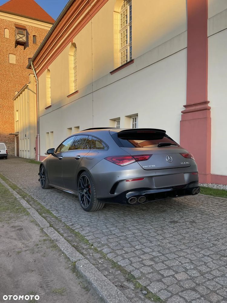 Mercedes-Benz CLA - 12