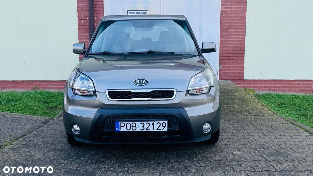 Kia Soul 1.6 CRDi L - 2