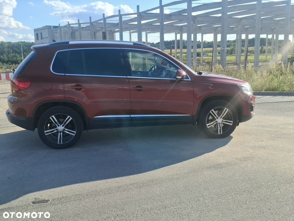 Volkswagen Tiguan - 4