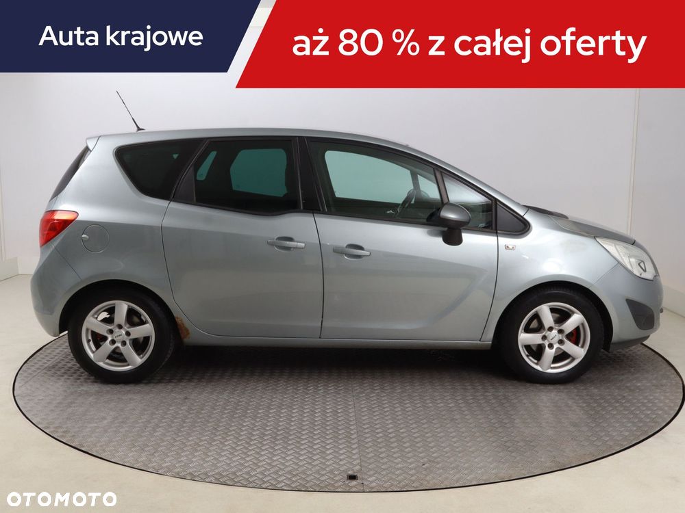Opel Meriva - 8