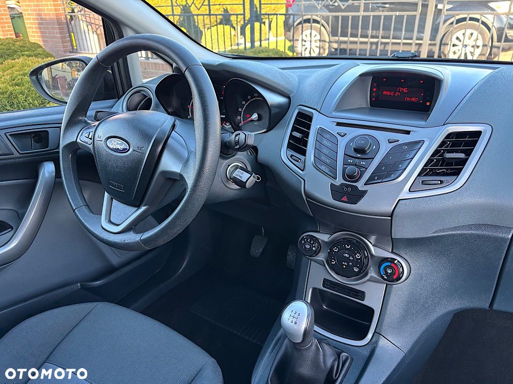 Ford Fiesta 1.25 Platinium X EU5 - 22