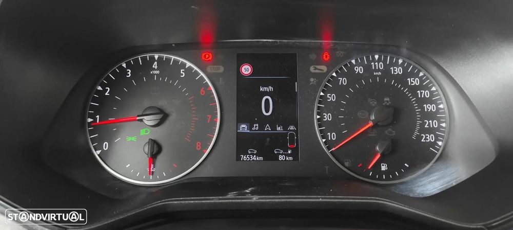 Renault Clio 1.0 TCe Limited - 36