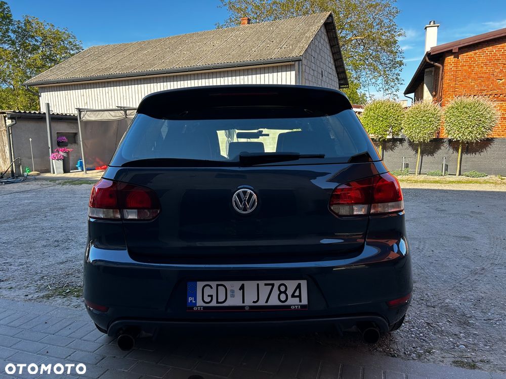 Volkswagen Golf - 3