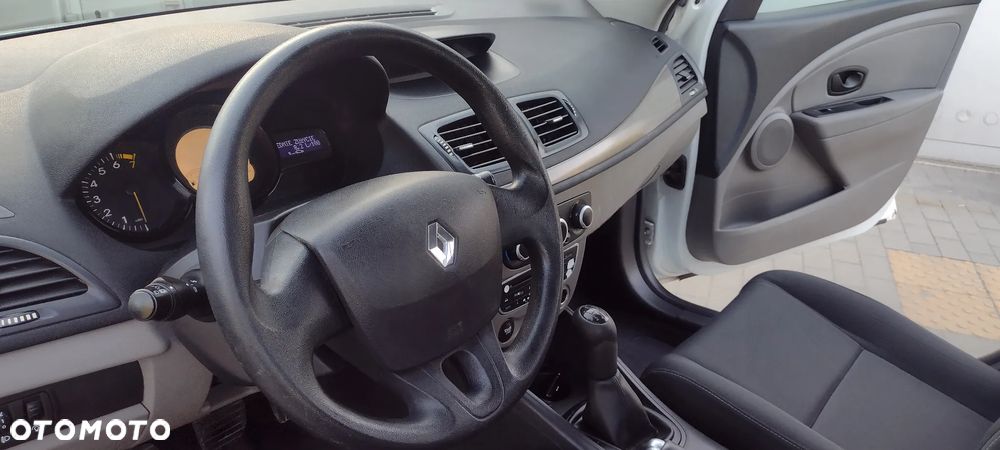 Renault Megane 1.6 16V Authentique - 30