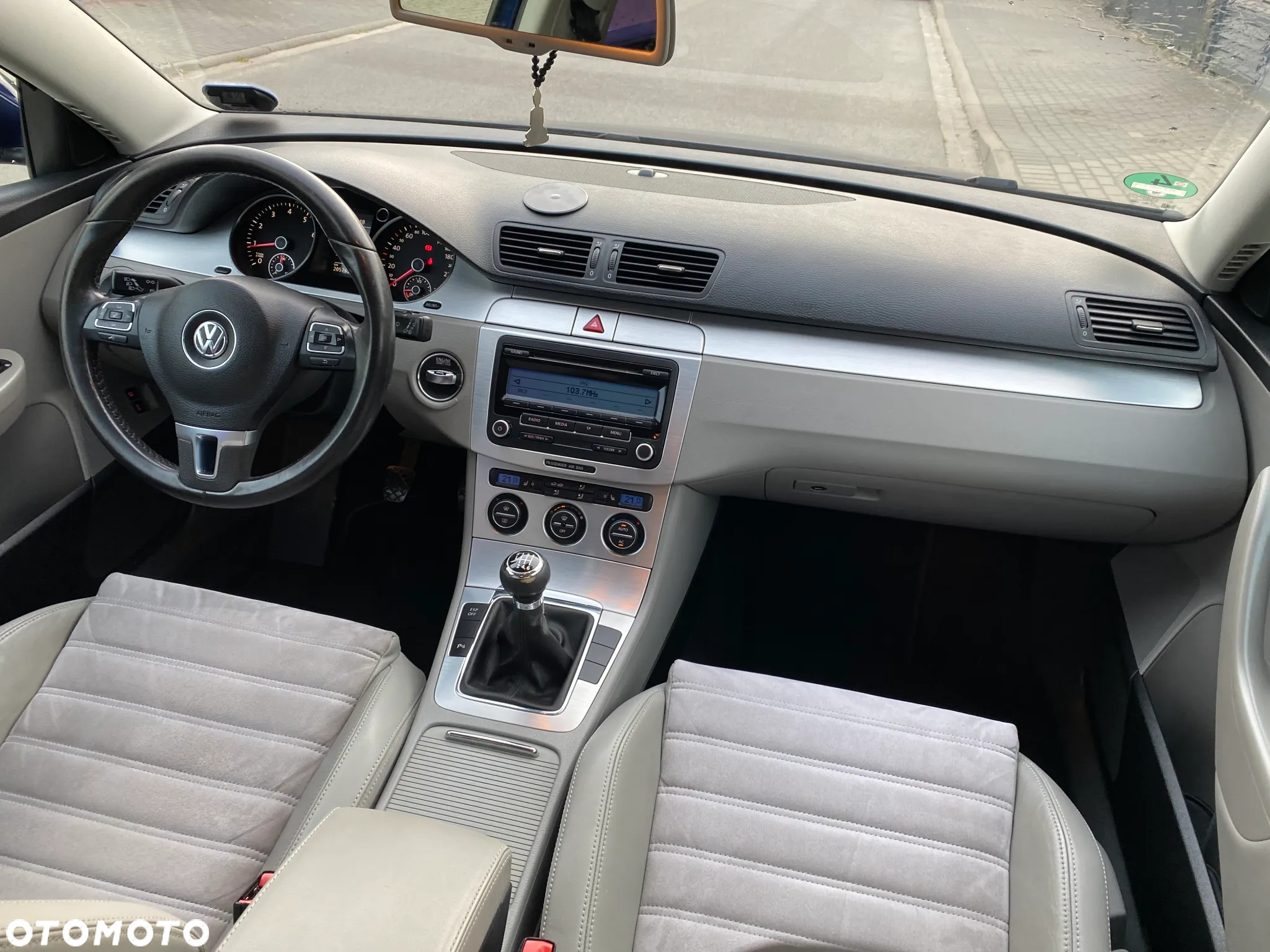 Volkswagen Passat 1.8 TSI Highline - 6