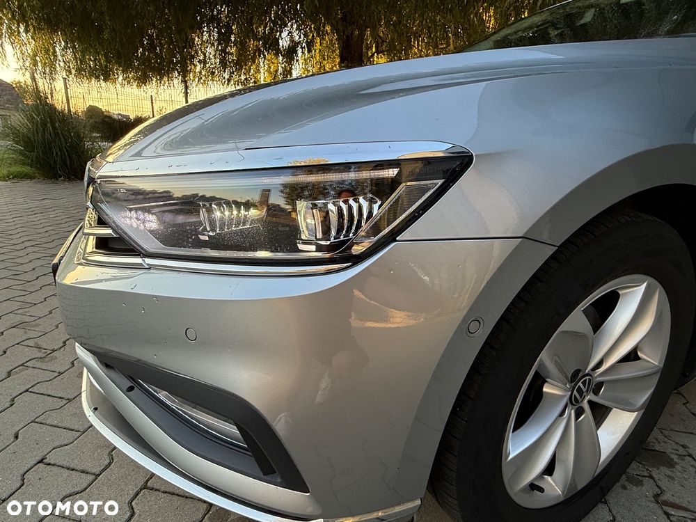 Volkswagen Passat 2.0 TDI EVO Elegance DSG - 6
