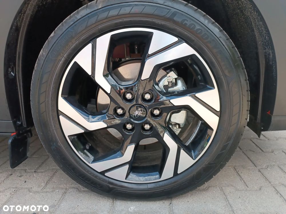 Ford Tourneo Custom 2.0 EcoBlue L2 Titanium SelectShift - 33