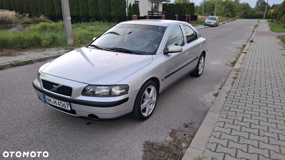 Volvo S60 2.4 Momentum - 6
