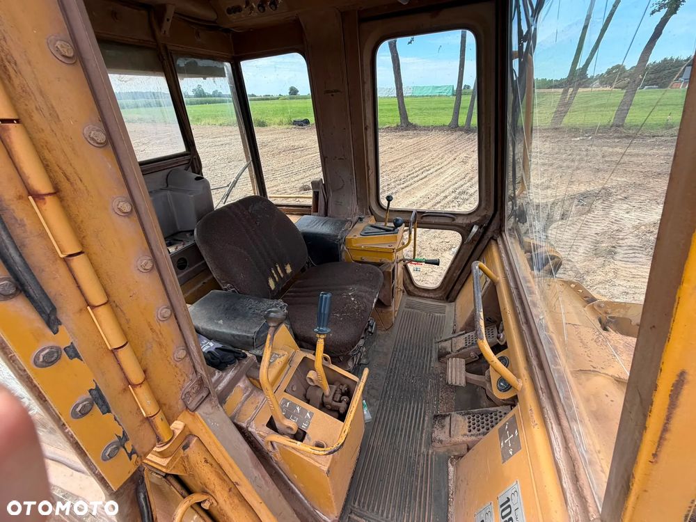 Caterpillar 953 - 11