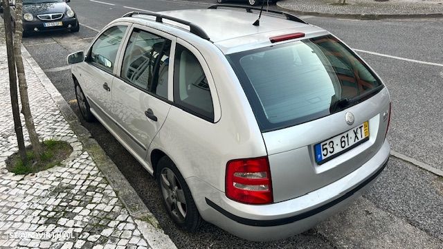 Skoda Fabia Break 1.4 TDi Comfort - 3