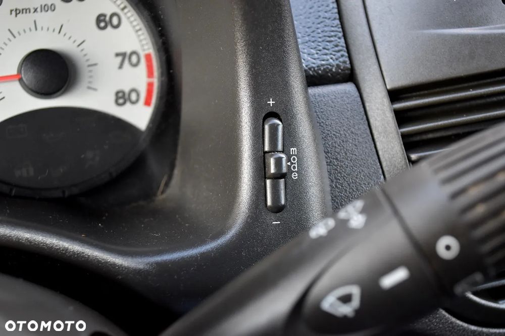 Fiat Punto 1.4 16V Sporting - 33