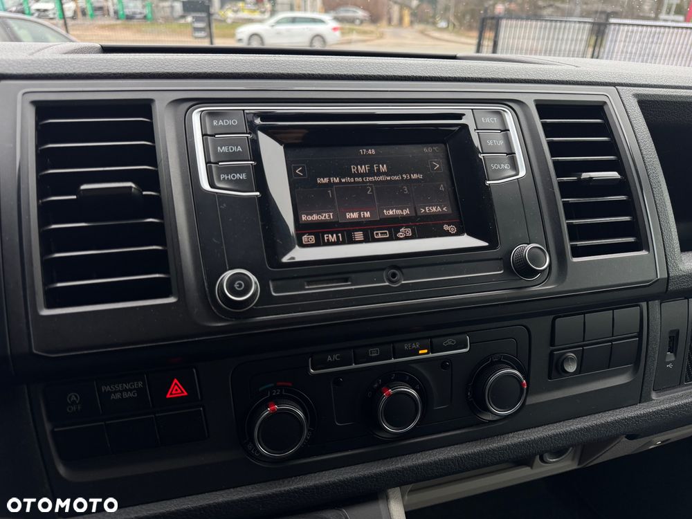 Volkswagen Caravelle 2.0 TDI L2 Trendline - 12