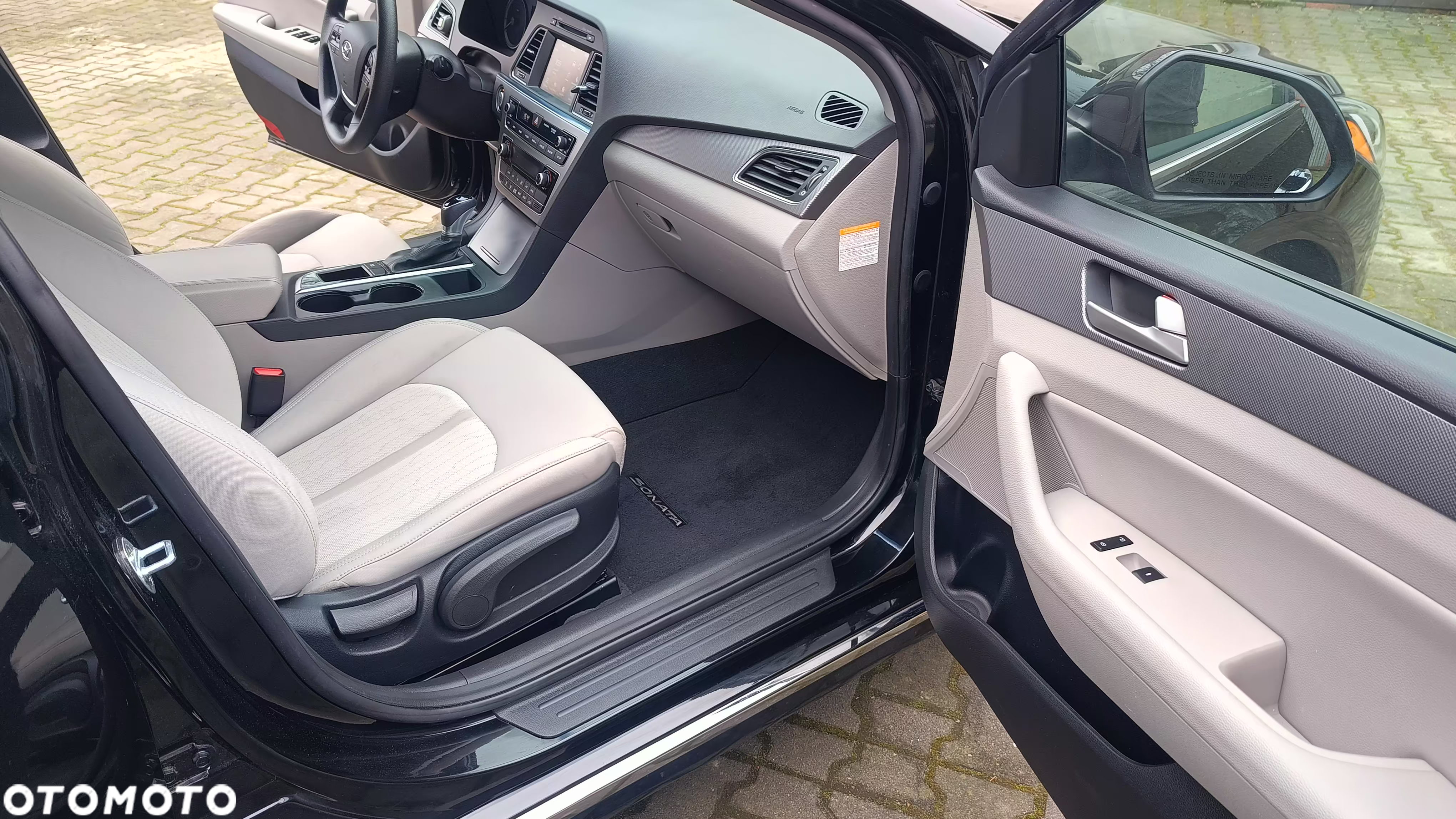 Hyundai Sonata - 21