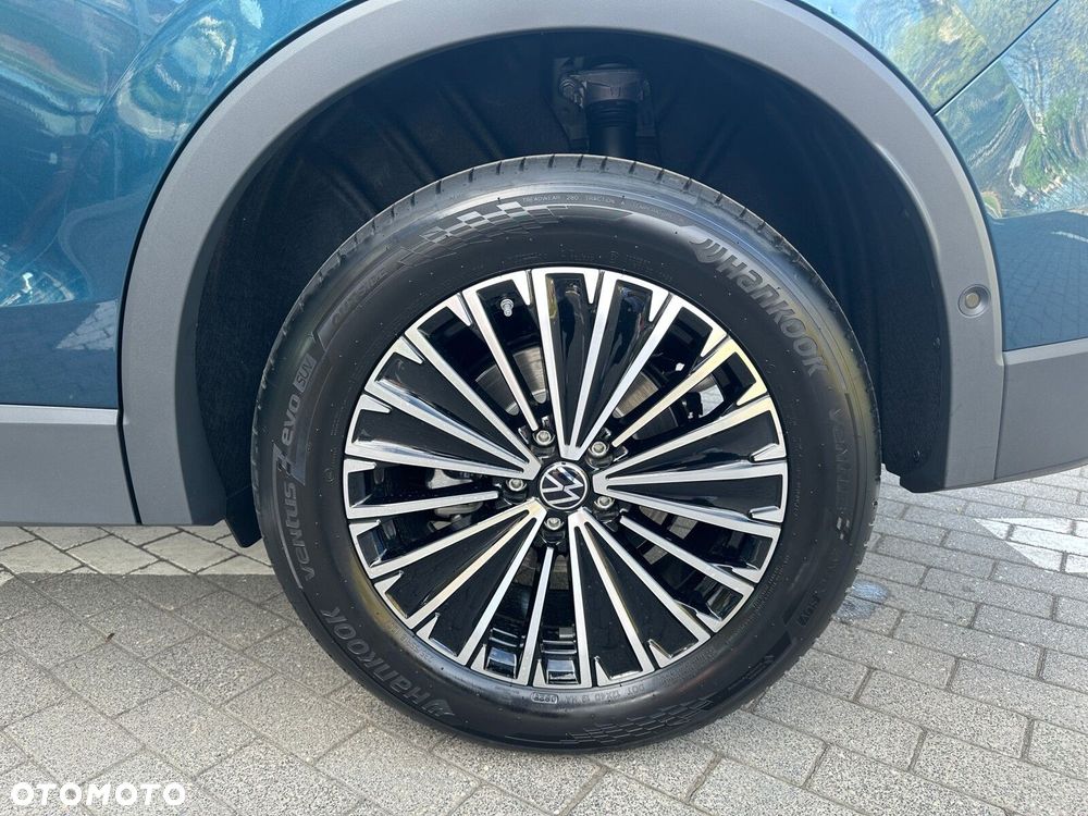 Volkswagen Tiguan - 34