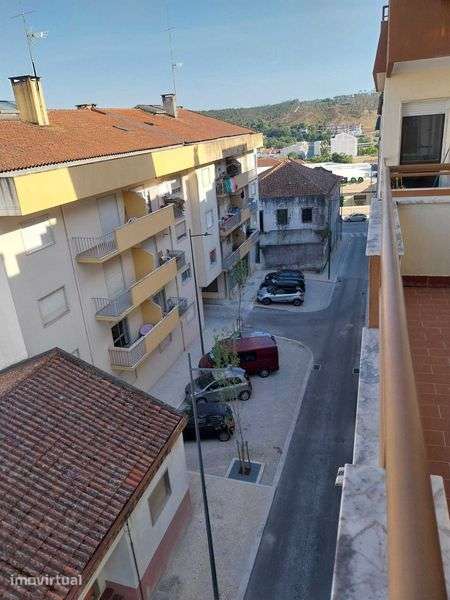 Apartamento T3 para venda 230.000€ em Ourém com varanda - Grande imagem: 2/12