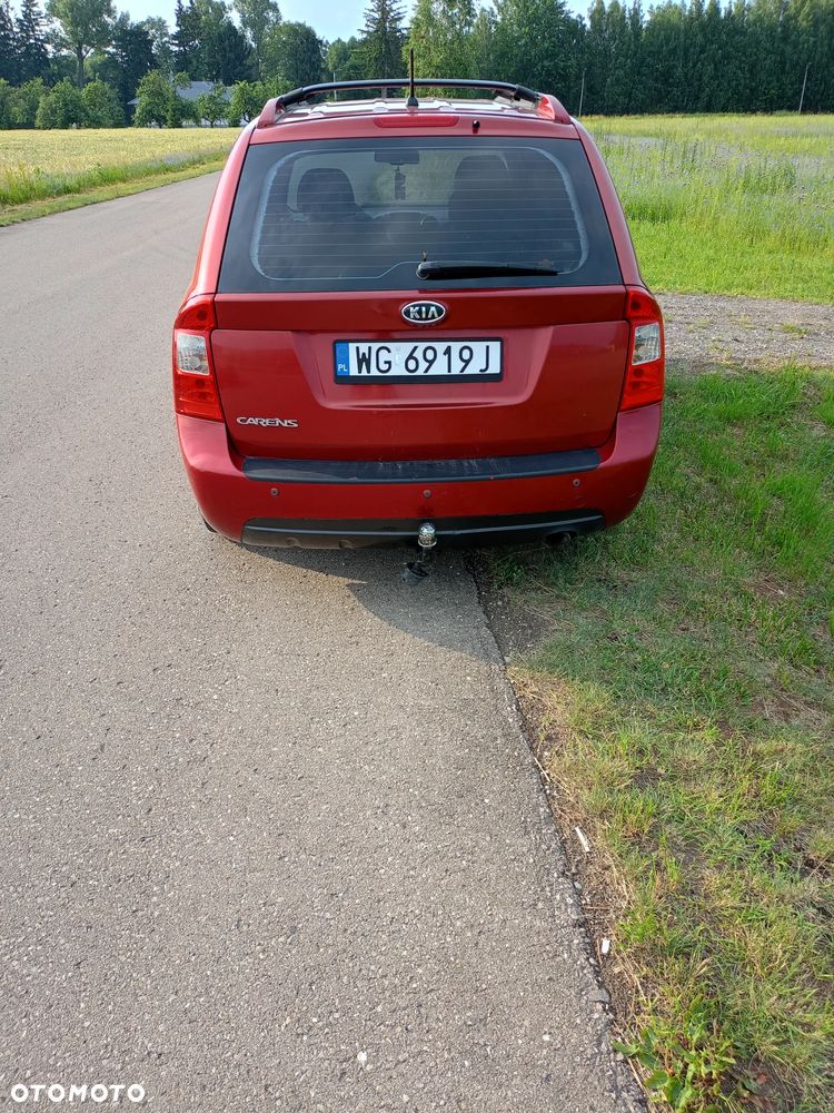 Kia Carens 2.0 EX - 3