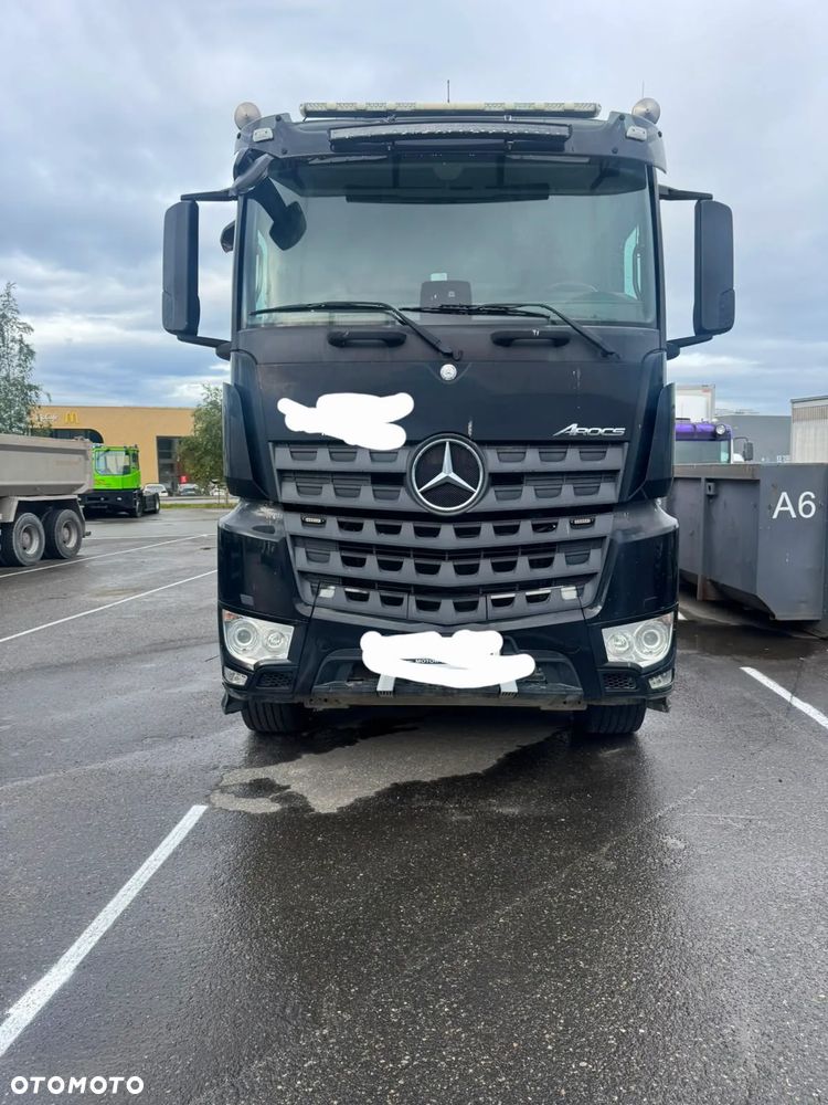 Mercedes-Benz Arocs 3558 8x4 580 kM wywrotka 8x4 tridem, 2015r do sprowadzenia - 2