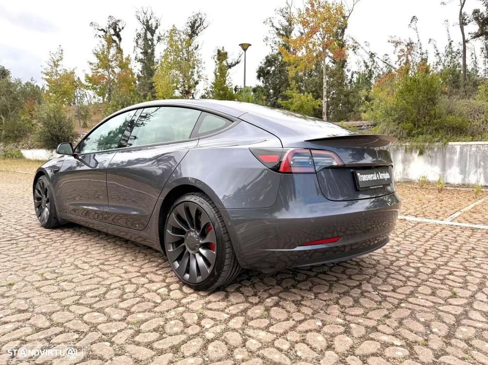 Tesla Model 3 Performance Dual Motor AWD — fotografia 17