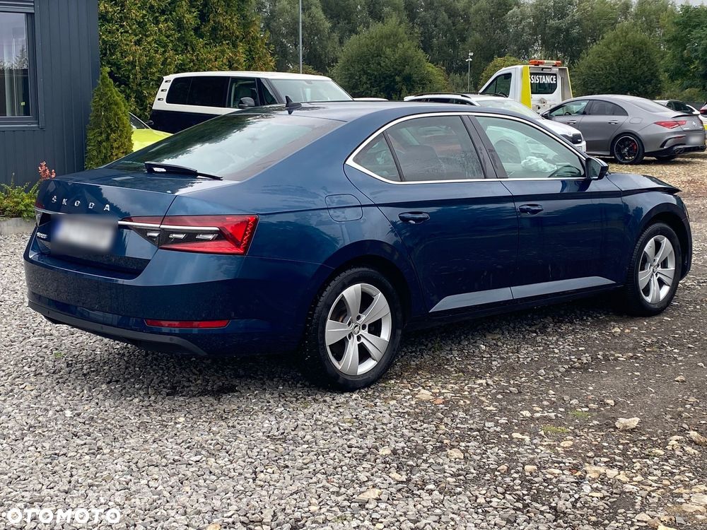 Skoda Superb 1.5 TSI Ambition DSG - 2