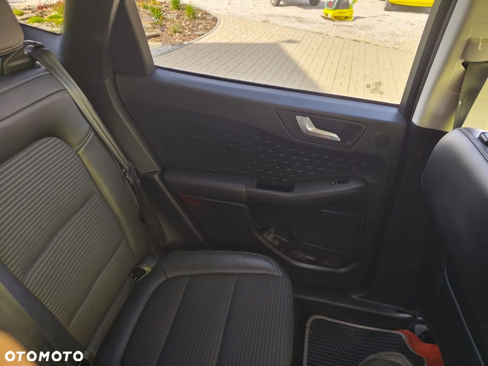 Ford Kuga 2.0 EcoBlue AWD ST-Line - 10