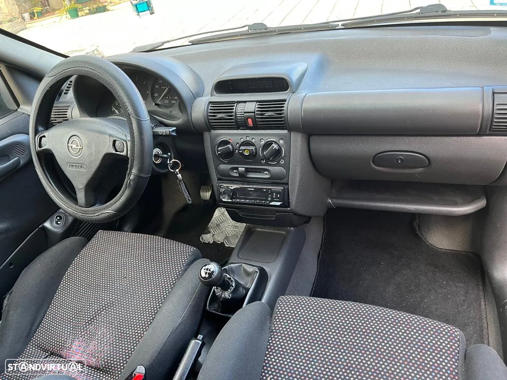 Opel Corsa 1.5 TD Sport - 4