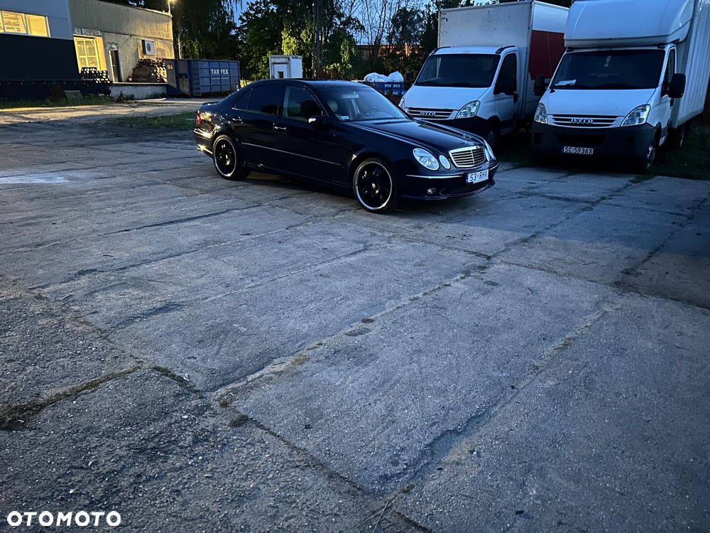 Mercedes-Benz Klasa E 500 T Elegance - 18