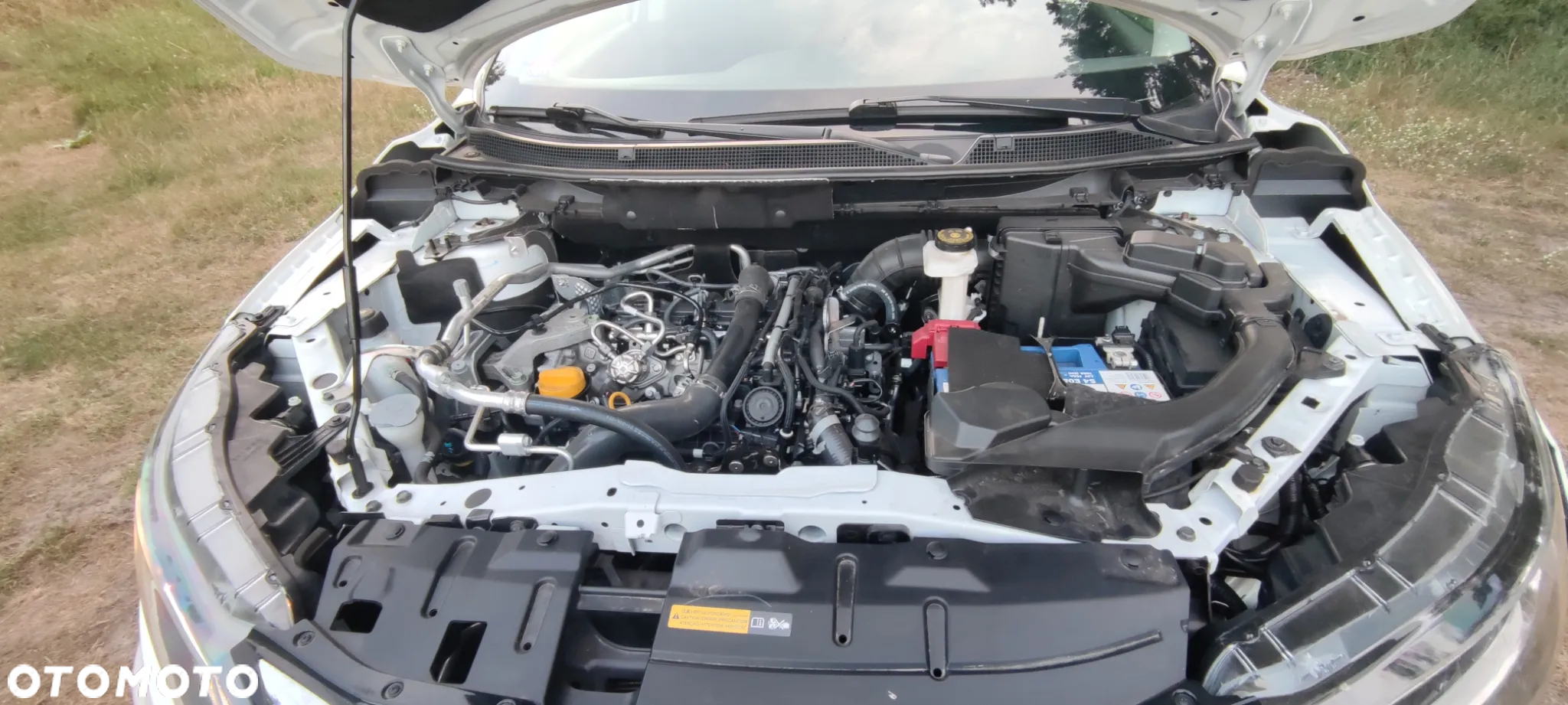 Nissan Qashqai 1.3 DIG-T MHEV Premiere Edition - 32
