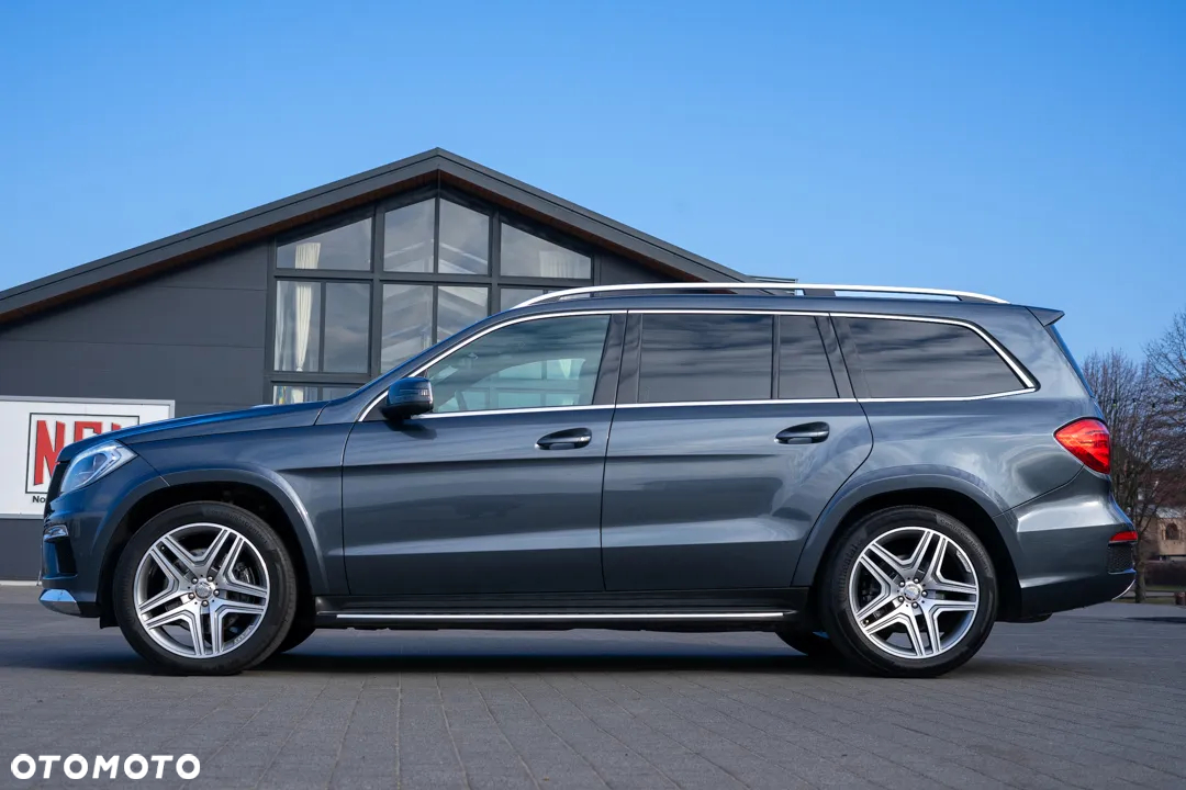 Mercedes-Benz GL 350 BlueTec 4-Matic - 5