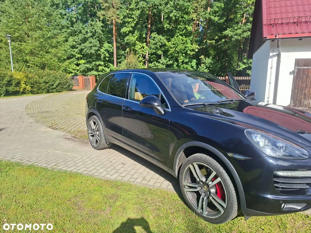 Porsche Cayenne - 3