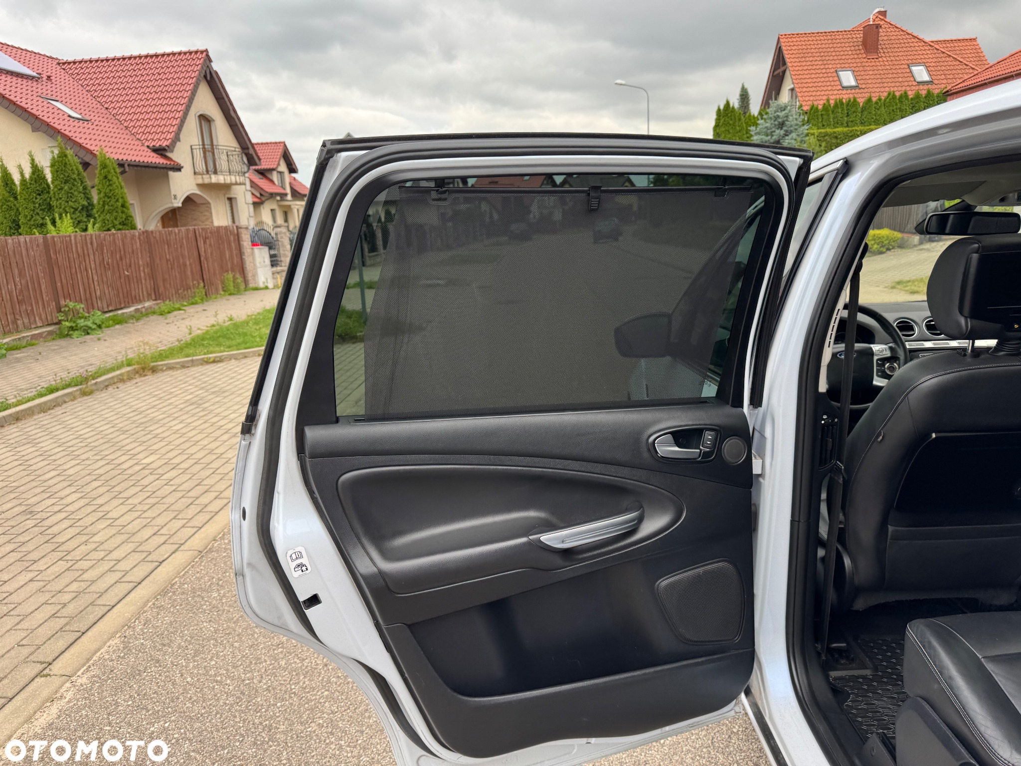 Ford S-Max 2.0 TDCi DPF Titanium - 18