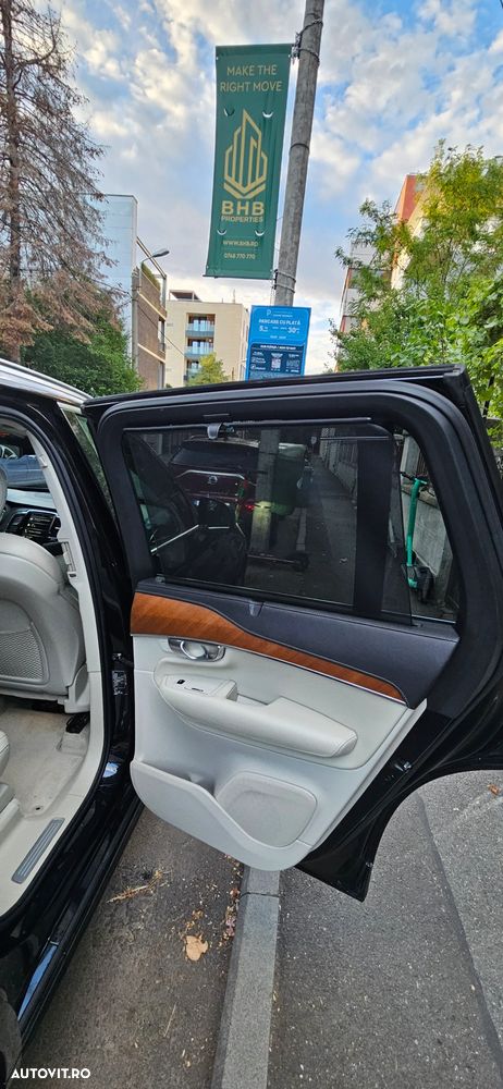 Volvo XC 90 - 11