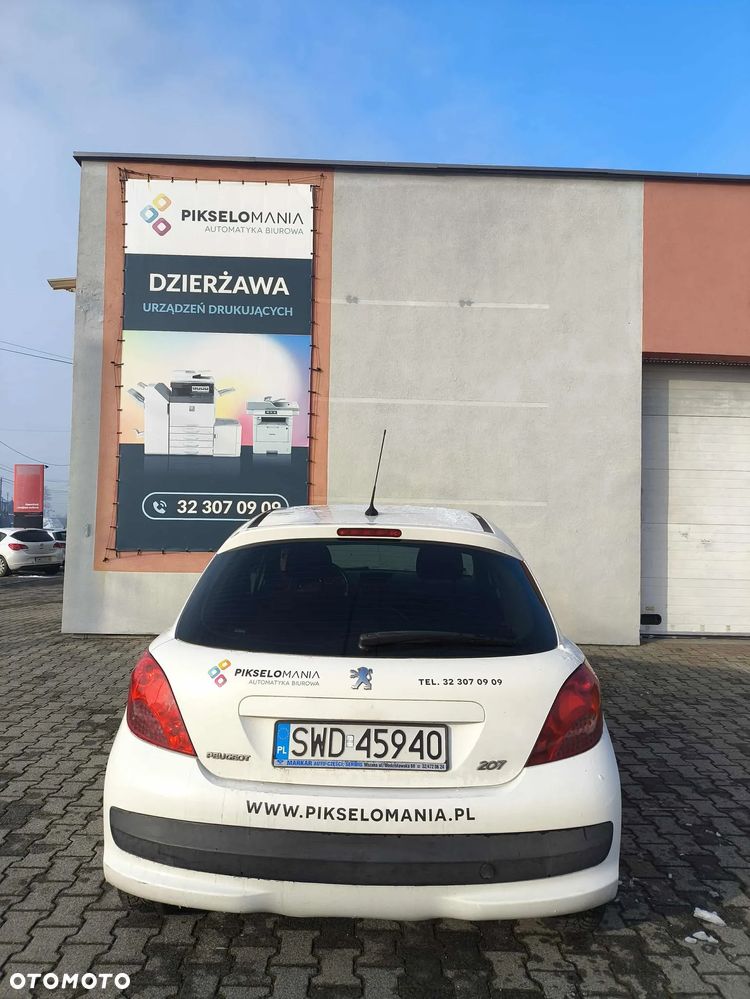 Peugeot 207 - 3