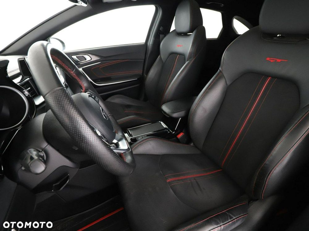 Kia ProCeed 1.6 T-GDI GT - 14