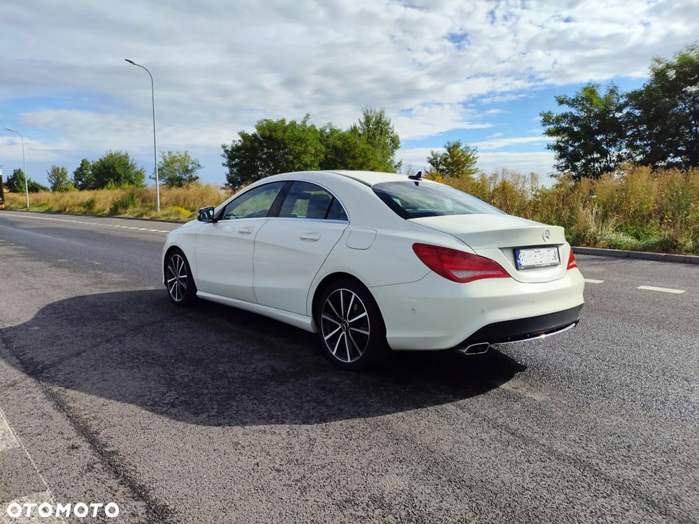 Mercedes-Benz CLA - 4