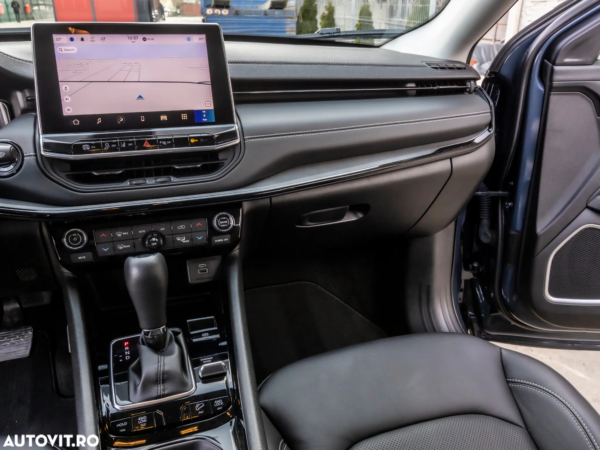 Jeep Compass 1.3 T4 4xe PLUG-IN HYBRID Automatik S - 18