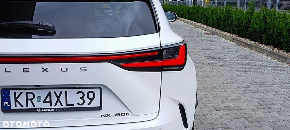 Lexus NX 350h Omotenashi AWD - 16