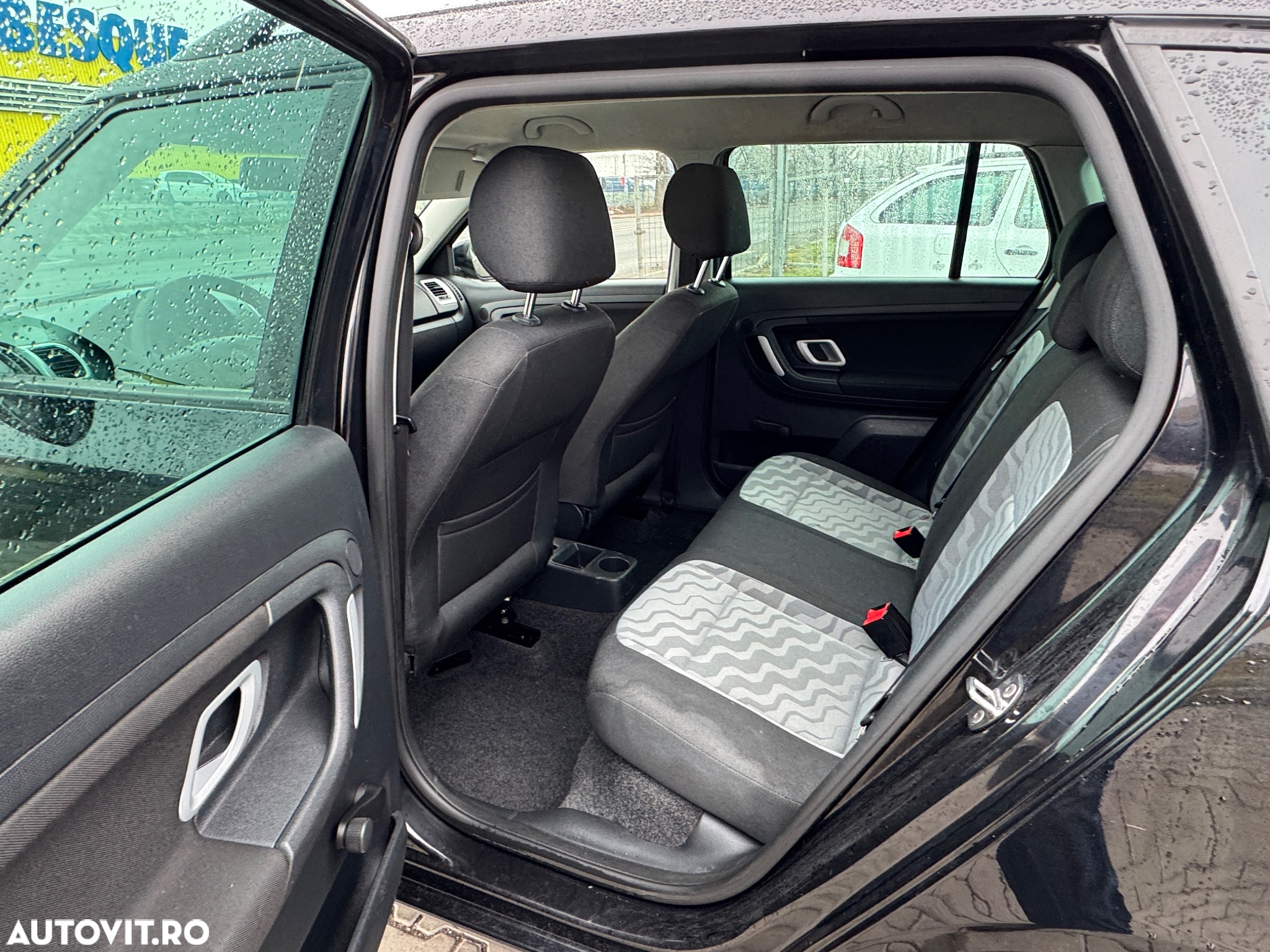 Skoda Fabia 1.4 16V Combi Elegance - 17