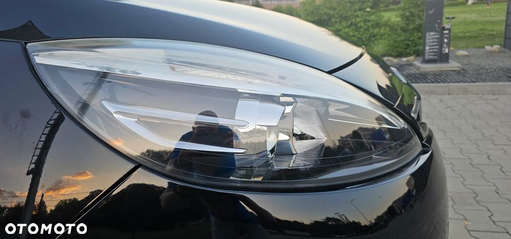 Renault Grand Scenic Gr 1.2 TCe Energy Limited EU6 - 32