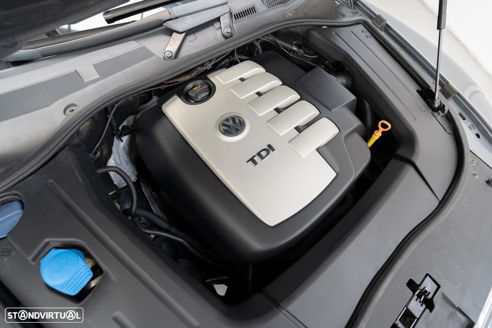 VW Touareg 2.5 TDi Top - 32