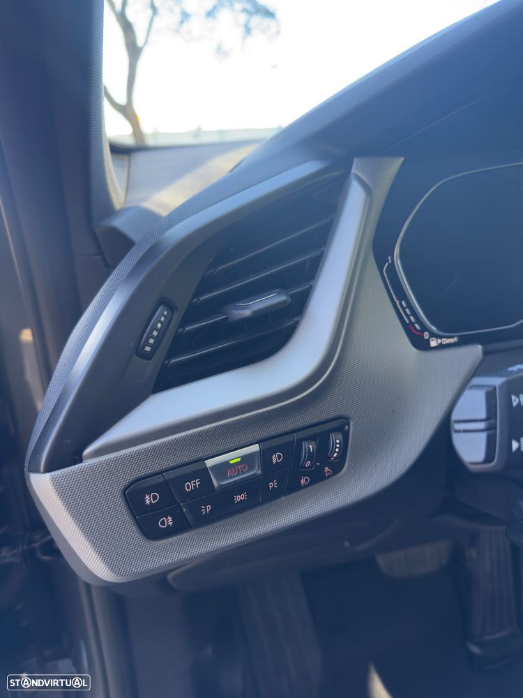 BMW 116 d Aut. Sport Line - 27