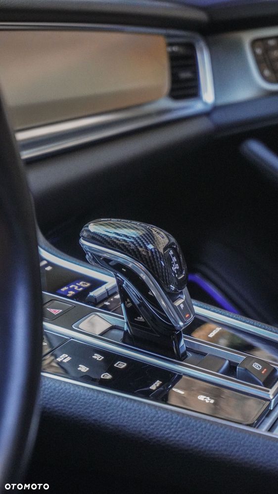 Porsche Panamera 4 - 6