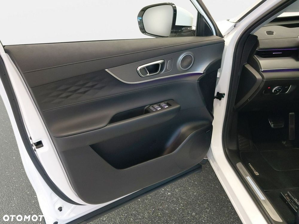 Chery Tiggo 8 1.6 T-GDI Prestige DCT - 15