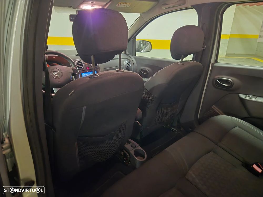 Dacia Lodgy 1.5 dCi Stepway 7L - 31