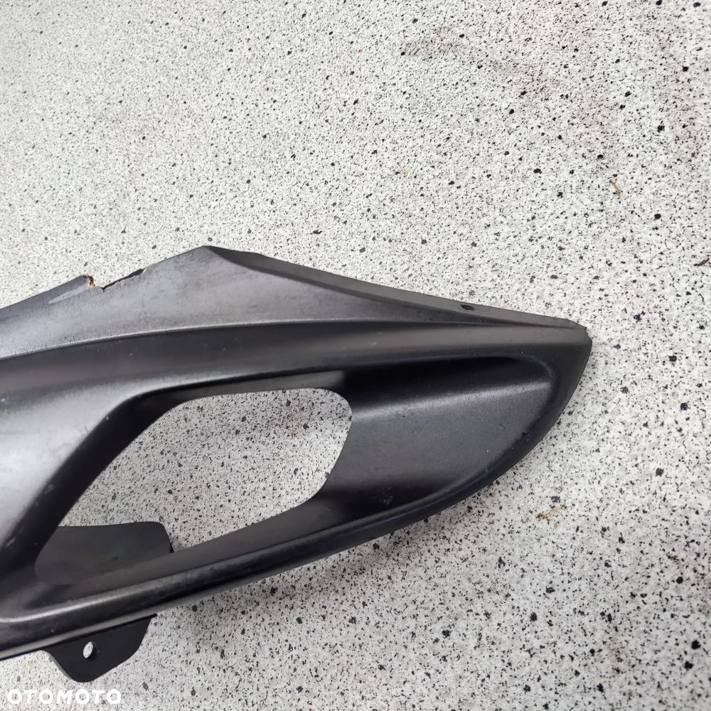 Owiewka, osłona, wlot powietrza, wypełnienie Suzuki GSX-R 600 750 GSXR 600 750 K6 K7 - 2